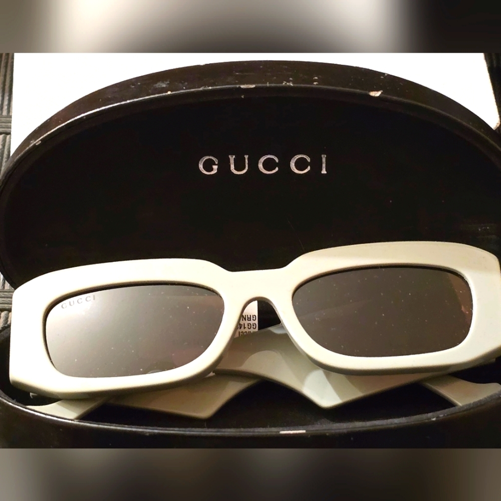 Gucci white sunglasses NWT